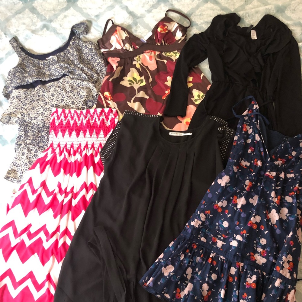 Dresses - Total of 11 - GUC - All fit size M